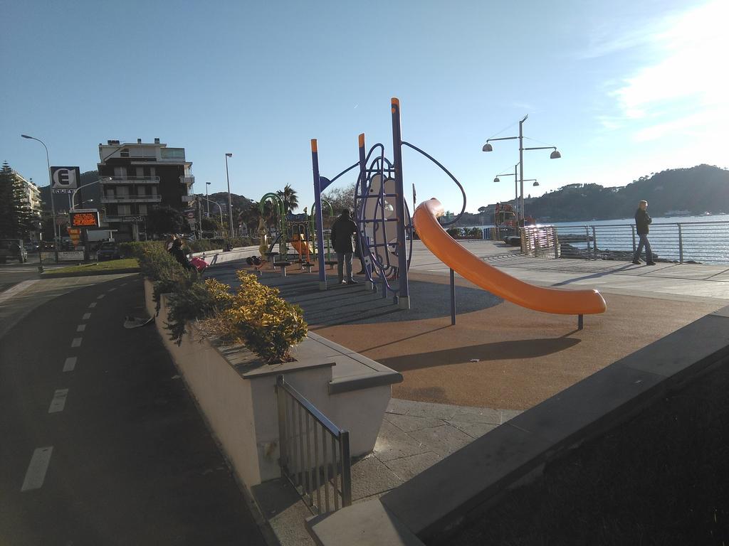 Vedi O' Mare Quant'E Bello Apartamento Sestri Levante Exterior foto